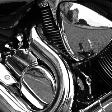 1200px-Motorcycle_Reflections_bw_edit 1